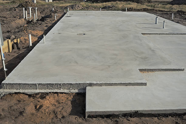 Best Concrete Retaining Walls in Cavalero, WA